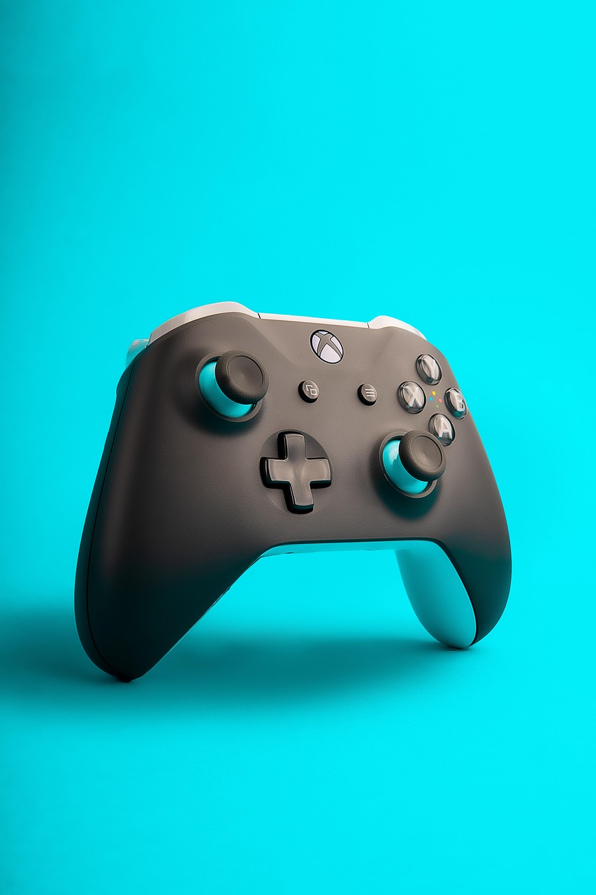 Xbox Controller on Cyan